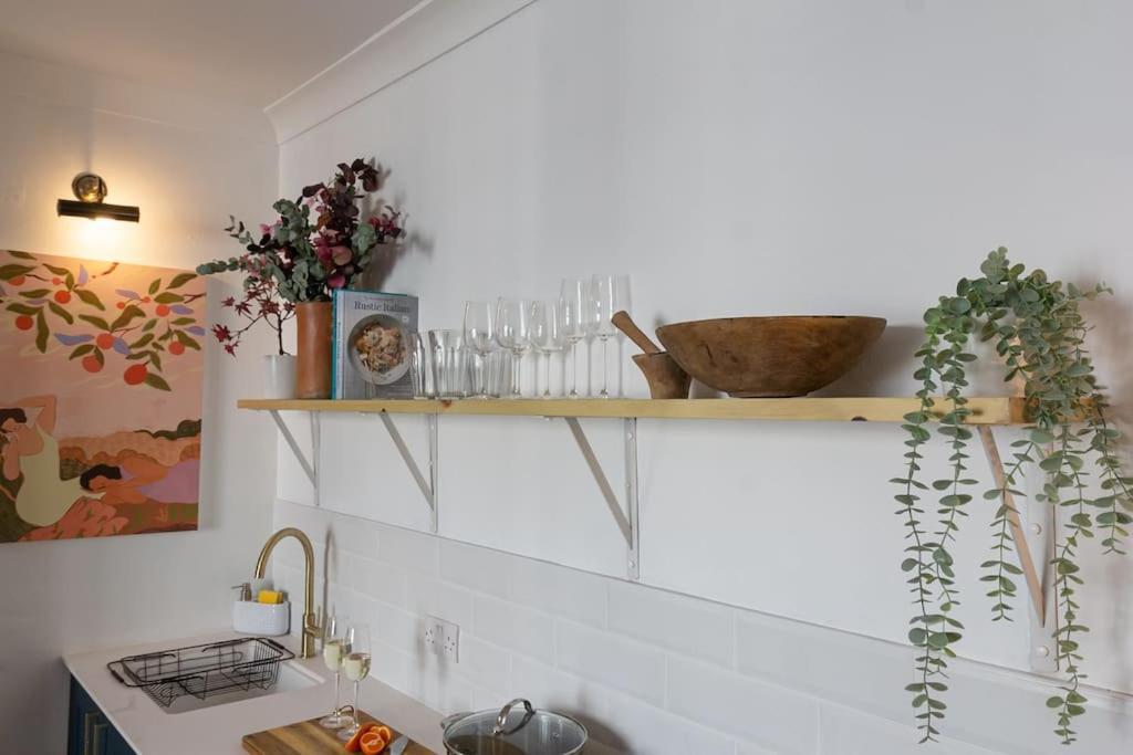 Regency Grade II Listed Townhouse By Centre And Beach Brighton Екстериор снимка