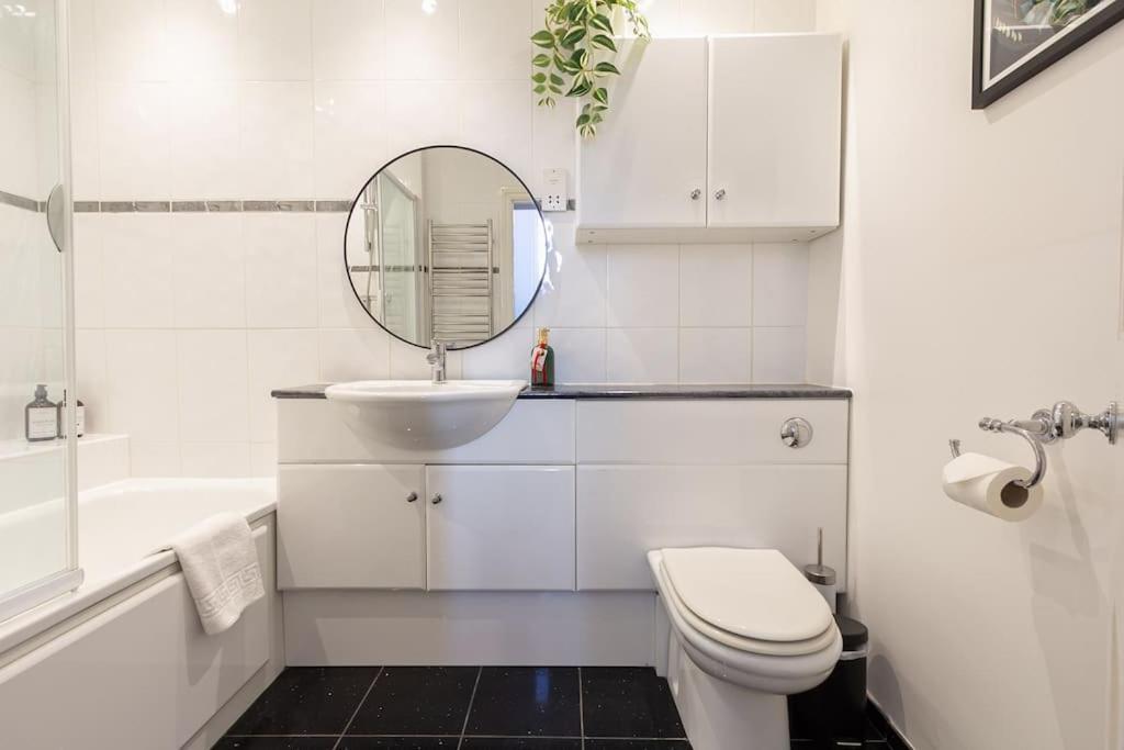 Regency Grade II Listed Townhouse By Centre And Beach Brighton Екстериор снимка
