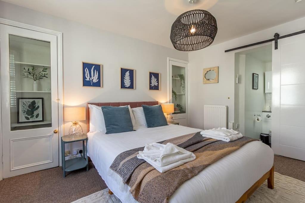 Regency Grade II Listed Townhouse By Centre And Beach Brighton Екстериор снимка