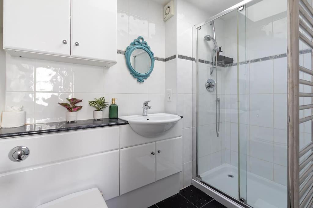 Regency Grade II Listed Townhouse By Centre And Beach Brighton Екстериор снимка